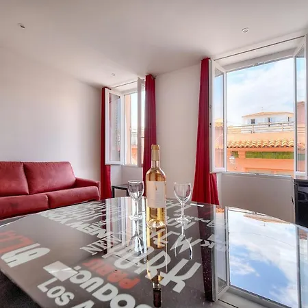 2 Pieces Centre De - A1b209 Apartment